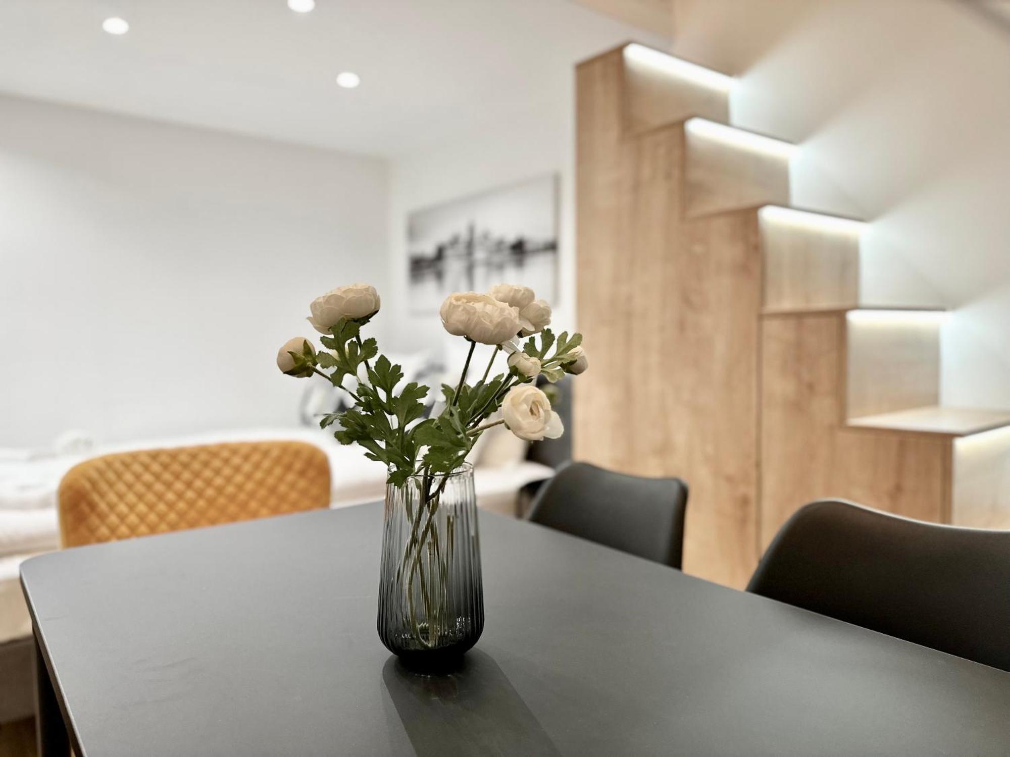 Premium Apartment By Hi5- Brody Street Budapest Exteriör bild